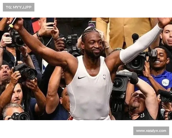 NBA常规赛:太阳98-92小牛 老东家致敬纳什布莱德索20+9 NBA常规赛:太阳98-92小牛 老东家致敬纳什布莱德索20+9